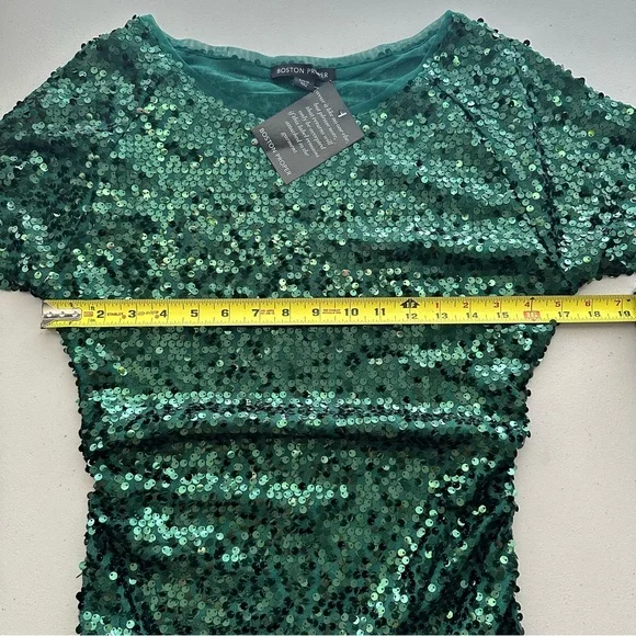BOSTON PROPER Sequined Emerald Cold-Shoulder Blouse Top NWT Women’s Size Medium - Picture 10 of 11
